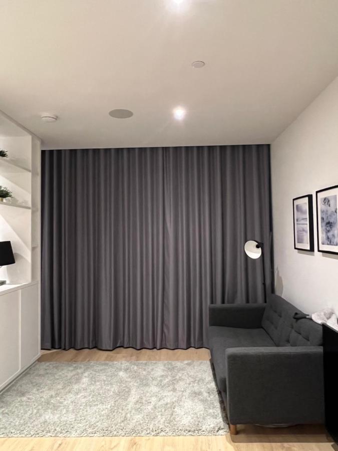 London Luxxe Suites & Apartments - London Heathrow Airport, Terminal 1 2 3 4 5 Hillingdon Exterior foto